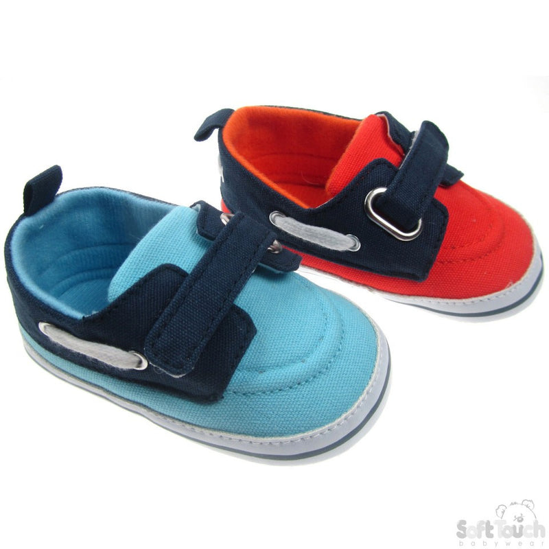 SHOES WITH VELCRO FASTENER : 3B2138